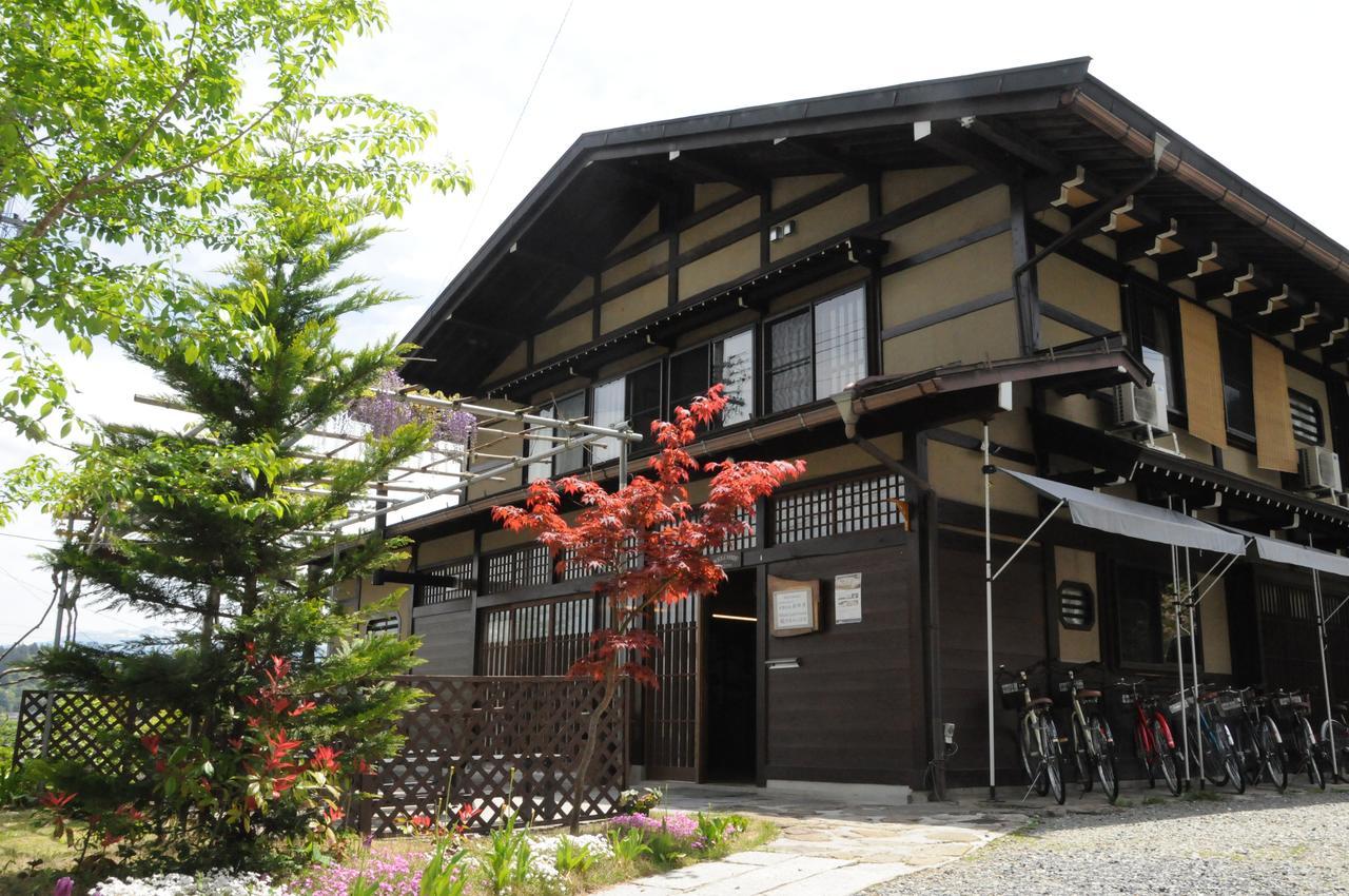 Sakura Guest House Takayama  Ngoại thất bức ảnh